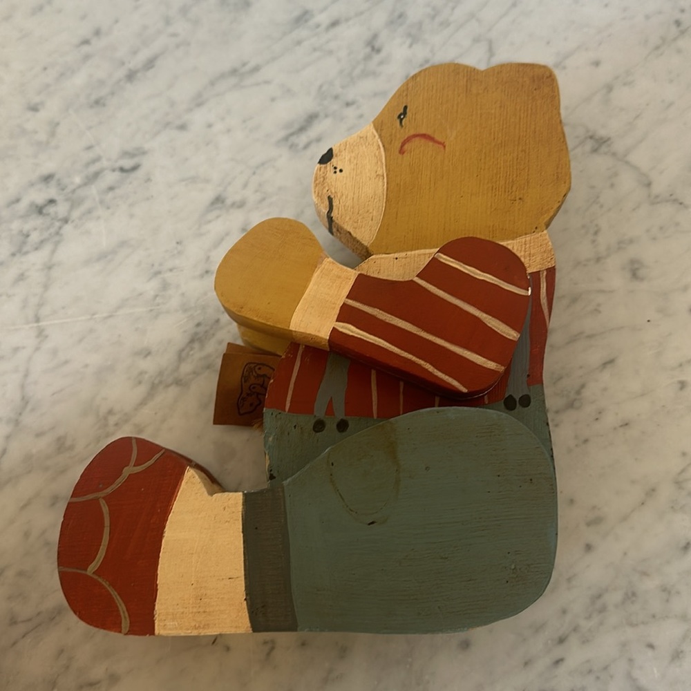 Vintage 1988 Primitive Wood Bear Shelf Sitter handmade 9x7